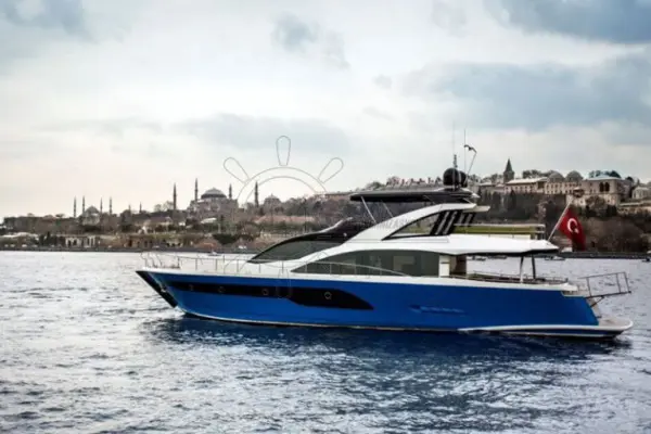 Kiralık Lüks Yat 9