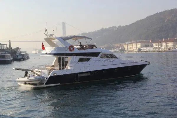 Yat 28