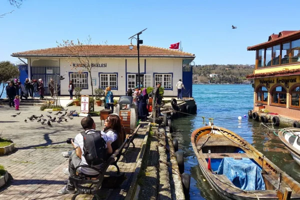 Kanlıca Çıkışlı Teknede Şirket Yemeği
