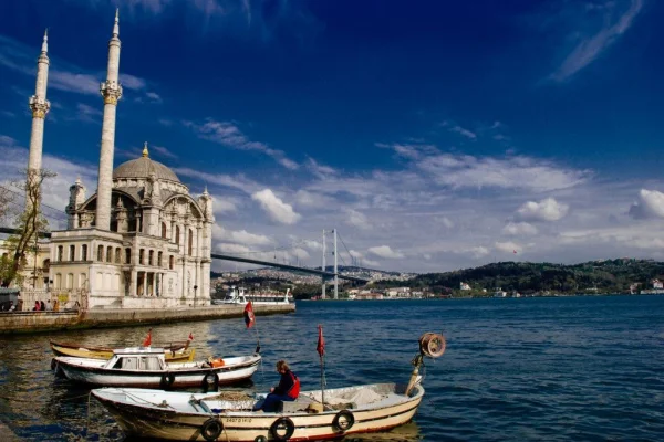 İstanbul’da Şirket Yemeği için Tekne Konsepti