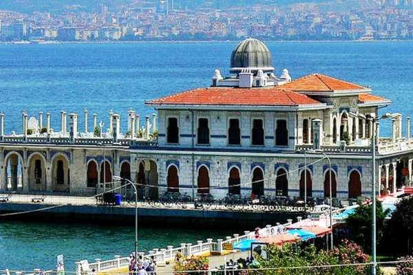 Büyükada Çıkışlı Teknede Şirket Yemeği