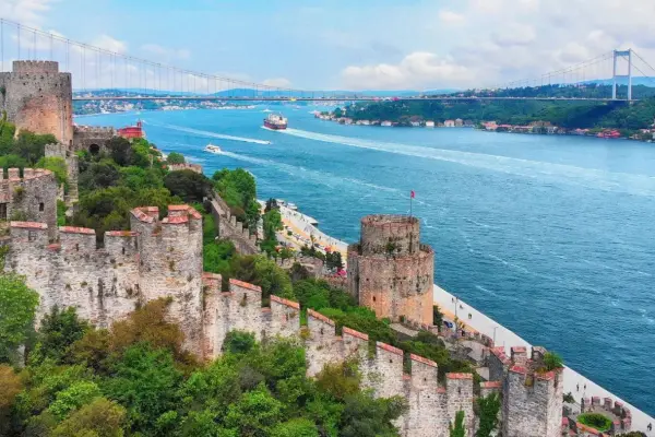 Teknede Şirket Yemeği Organizasyonları: Kurumsal Etkinliklerde Yeni Nesil Yaklaşım