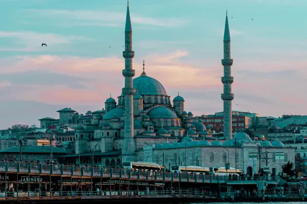 Boğaz Tekne Turu Kaç TL? Güncel Fiyatlar ve Detaylı Rehber