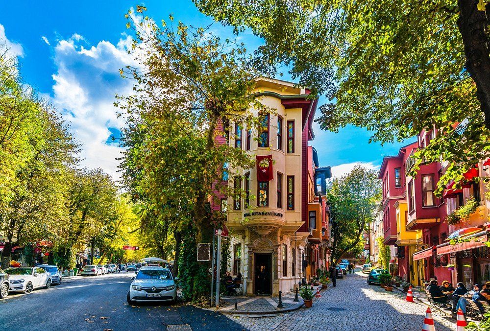 Üsküdar’dan Kuzguncuk’a: İstanbul’un Sessiz ve Sakin Yüzü