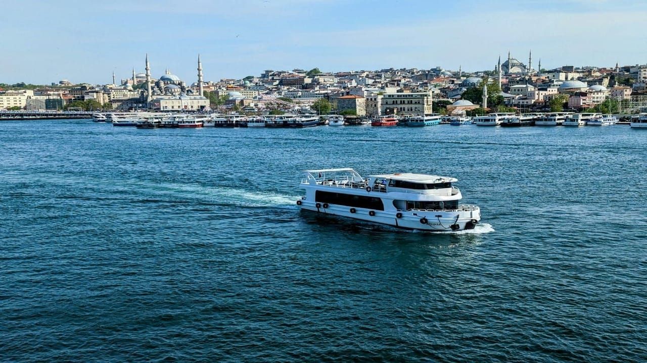 500 Kişilik Yaza Veda Partisi